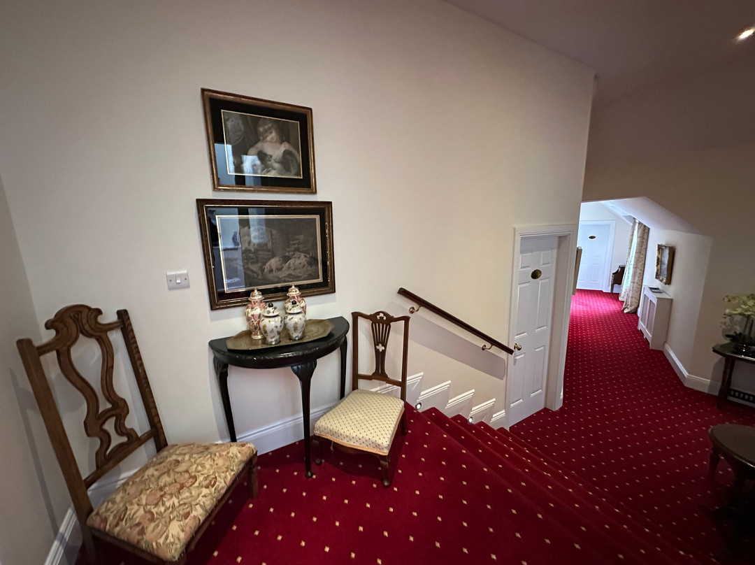Castlewood House Dingle主图