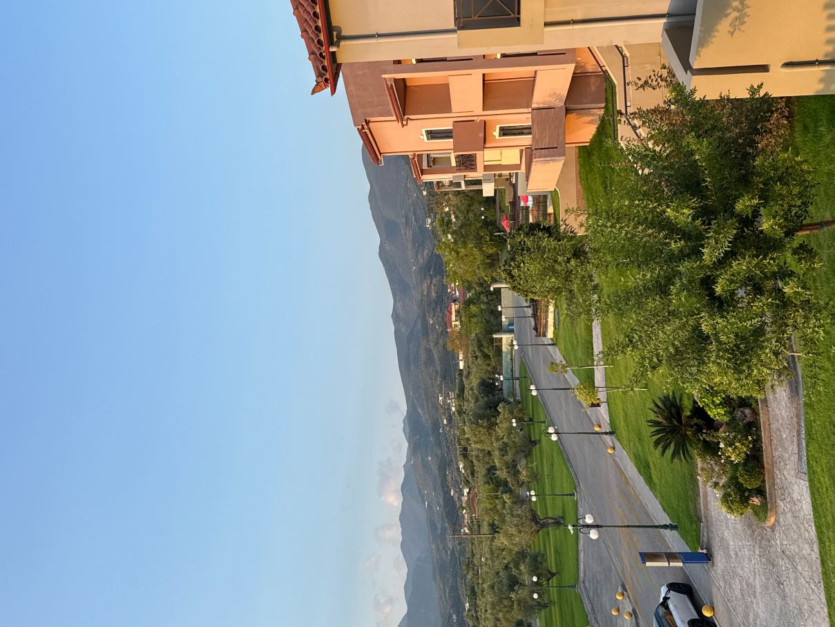 精英城市度假村-旅行者