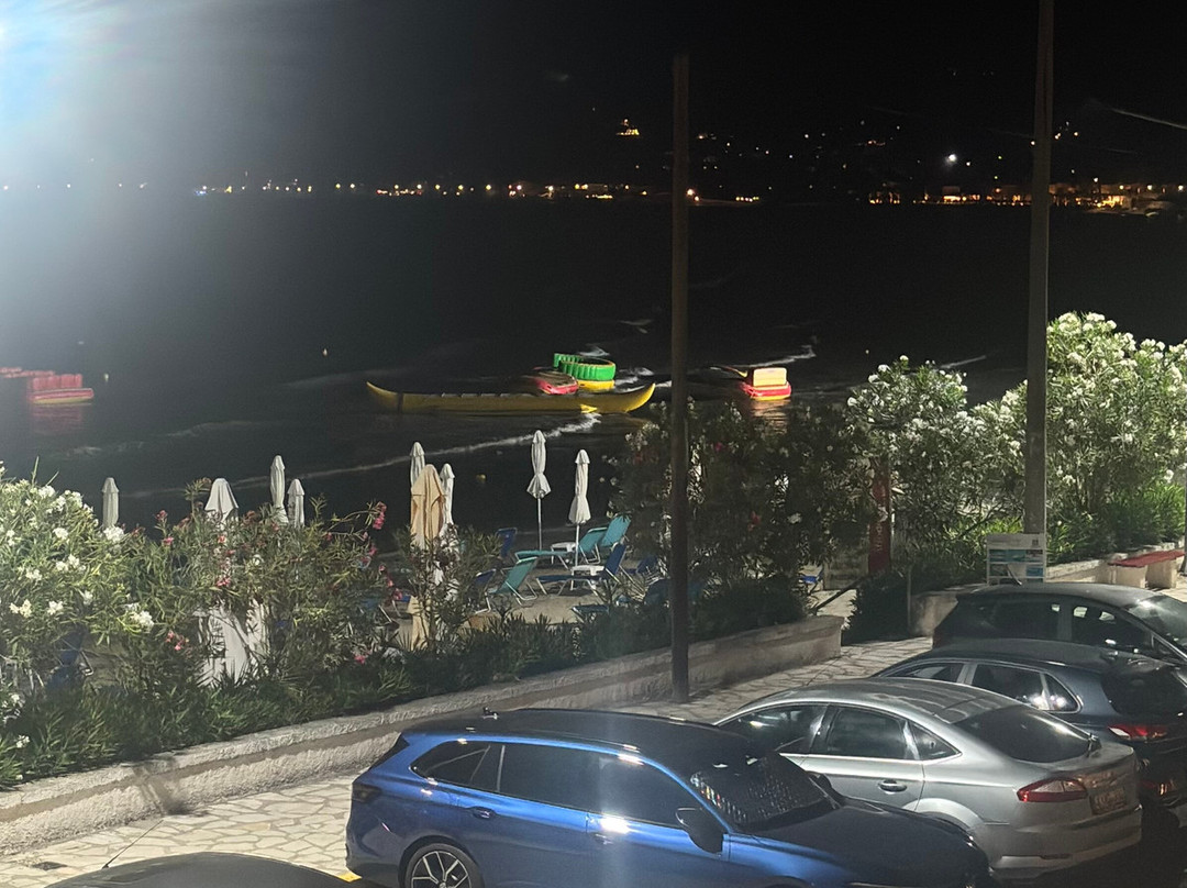阿佛洛狄忒海滨酒店主图