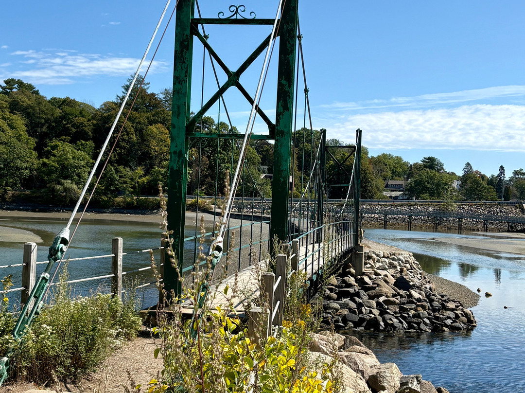 Wiggly Bridge-York Harbor必去景点