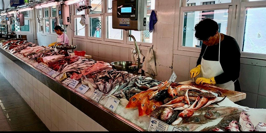 Mercado de Ciutadella-休达德亚必去景点