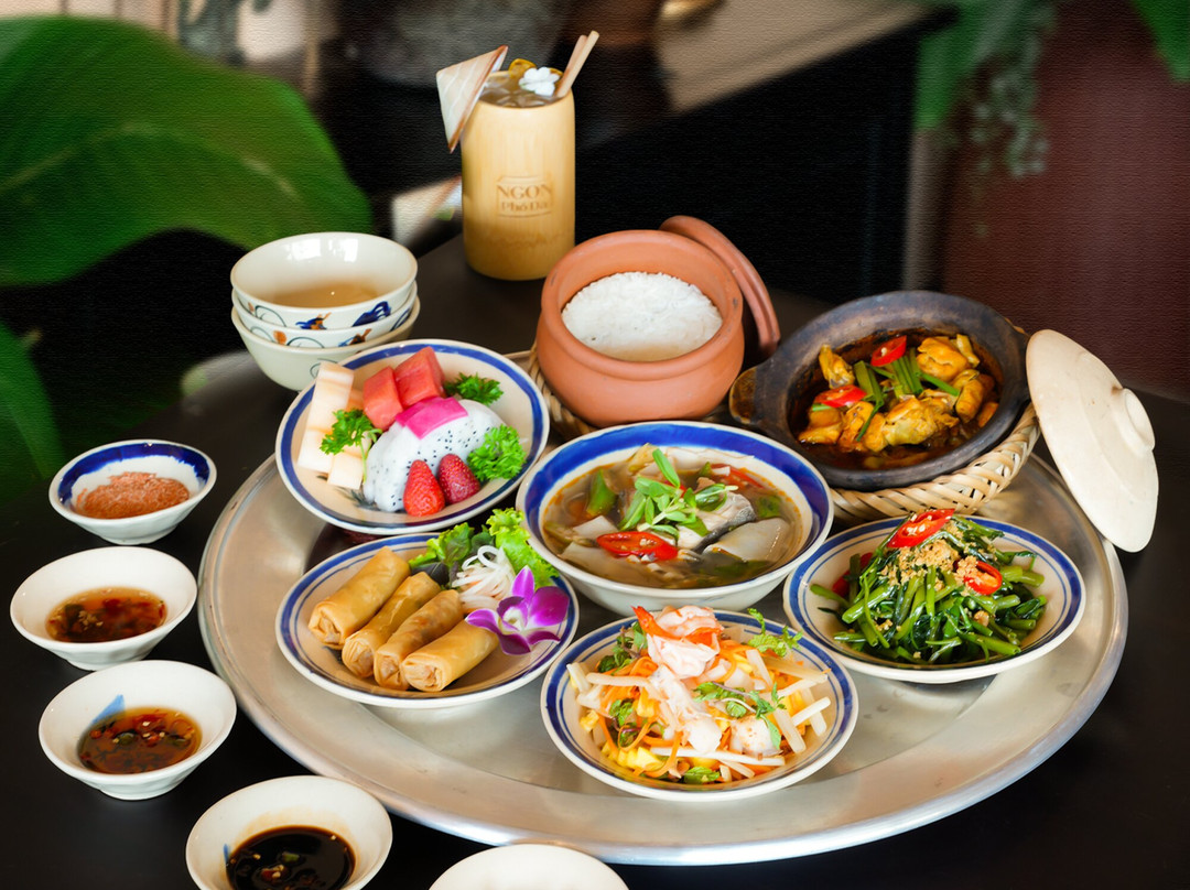 Ngon Phố Đà - Homey Authentic Vietnamese Cuisine
