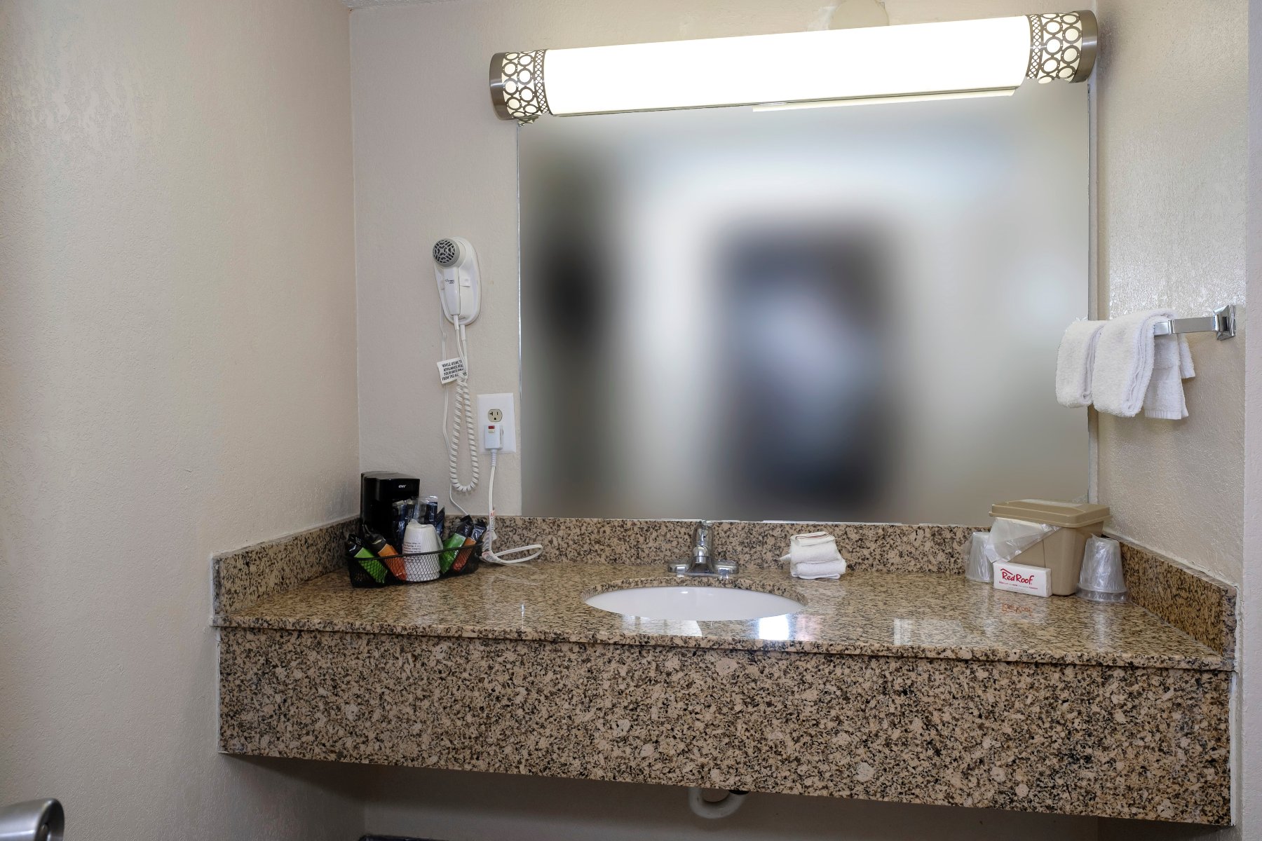 亚特兰大萨沃尼佐治亚购物中心红顶酒店-官方