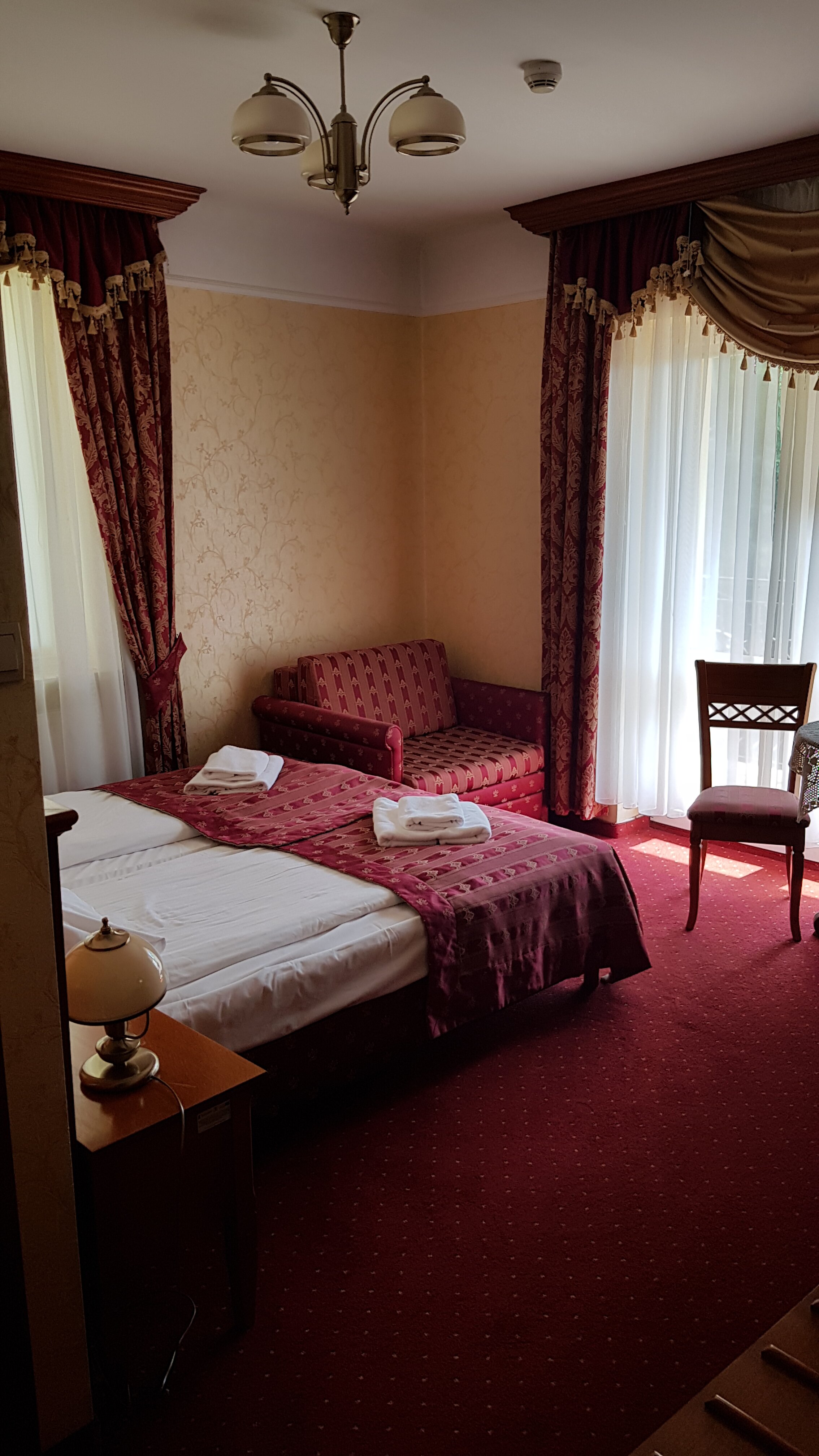 Hotel Korona-官方