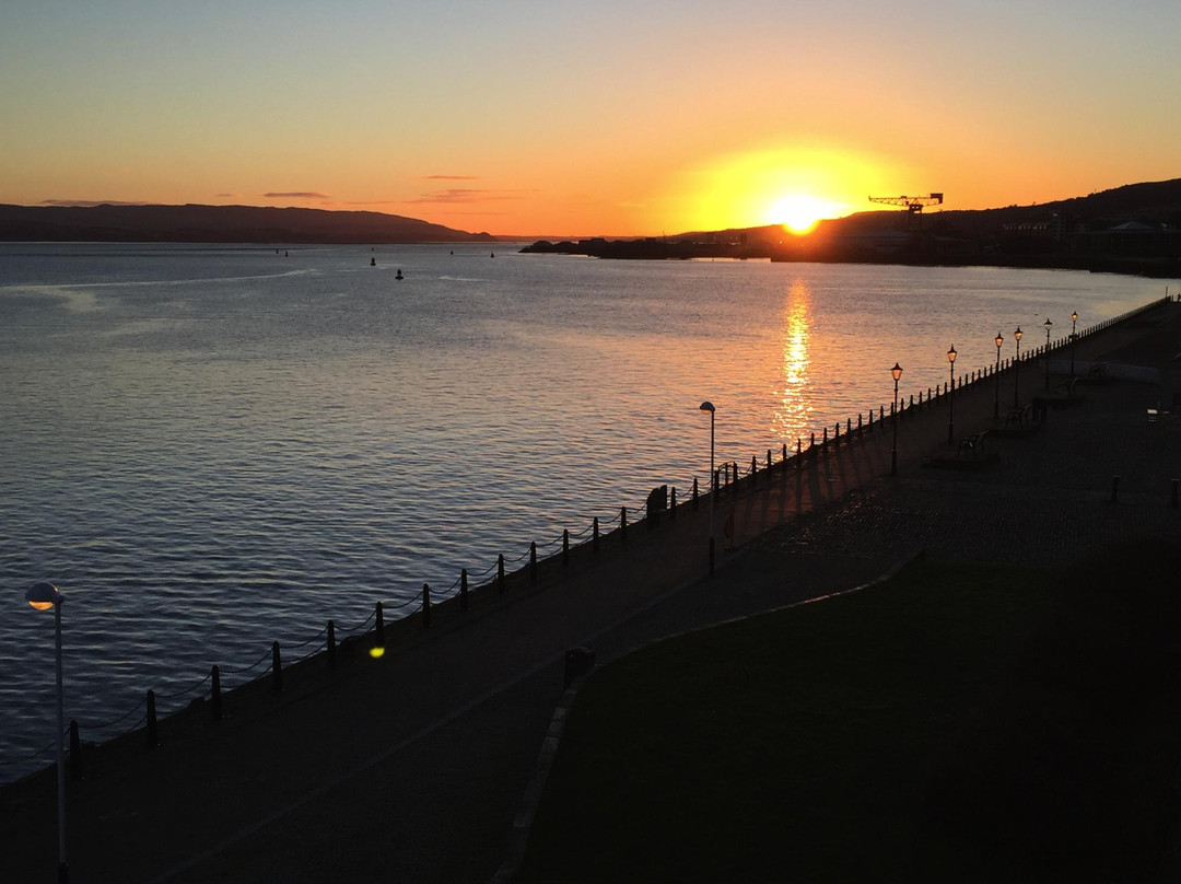 OYO Greenock Waterfront