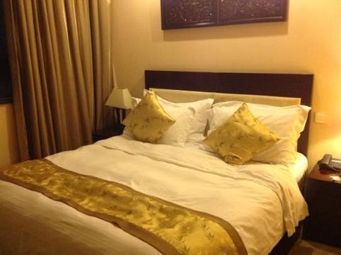 御花园酒店-客卧