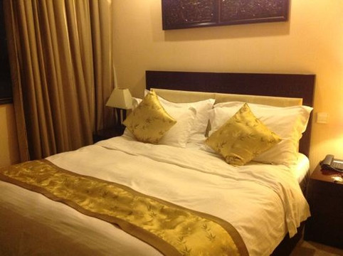 御花园酒店主图