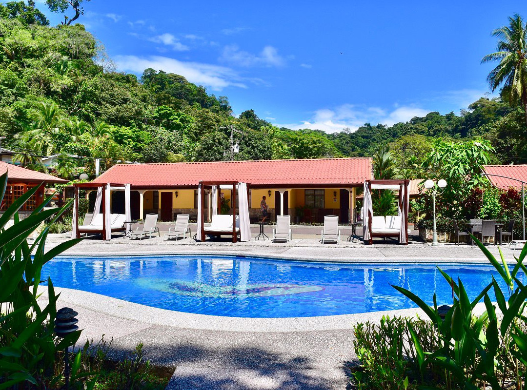 Espadilla Gardens Hotel