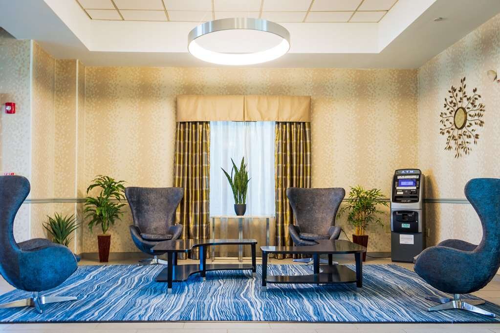 Comfort Inn & Suites Plainville-Foxboro-官方