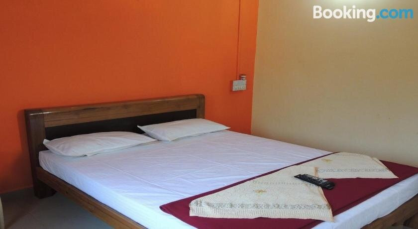 Dandeli Lodge