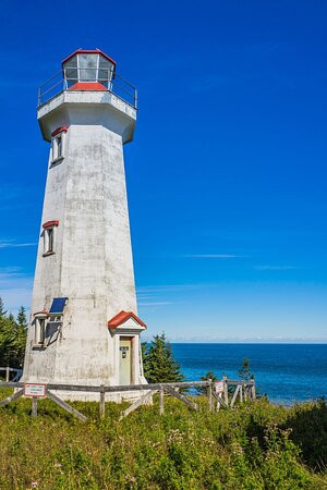 Phare de la Pointe Carleton-Port-Menier必去景点