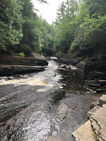 Canyon Falls Trail-L'Anse必去景点