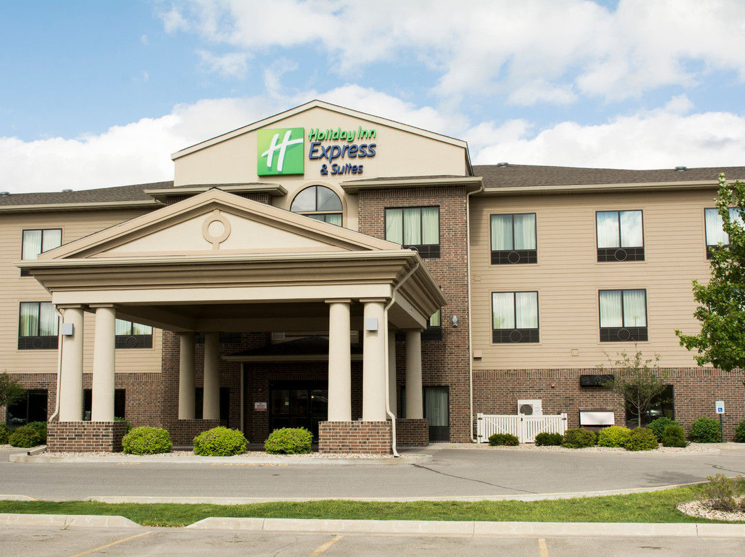 Holiday Inn Express & Suites Mason City By IHG主图