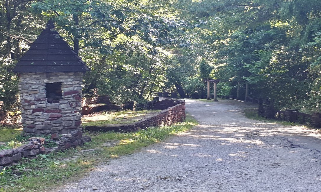 Gebiusskiye Waterfalls-Teshebs必去景点