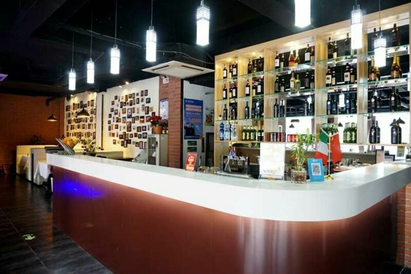 伦巴蒂意大利餐厅