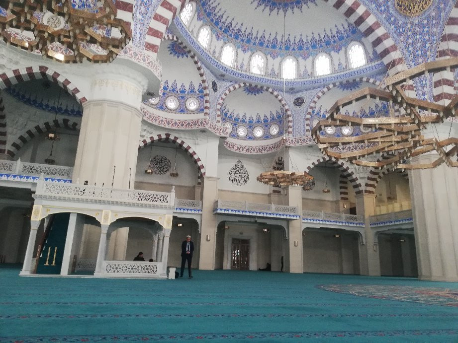 Borborduk Mosque-比斯凯克必去景点