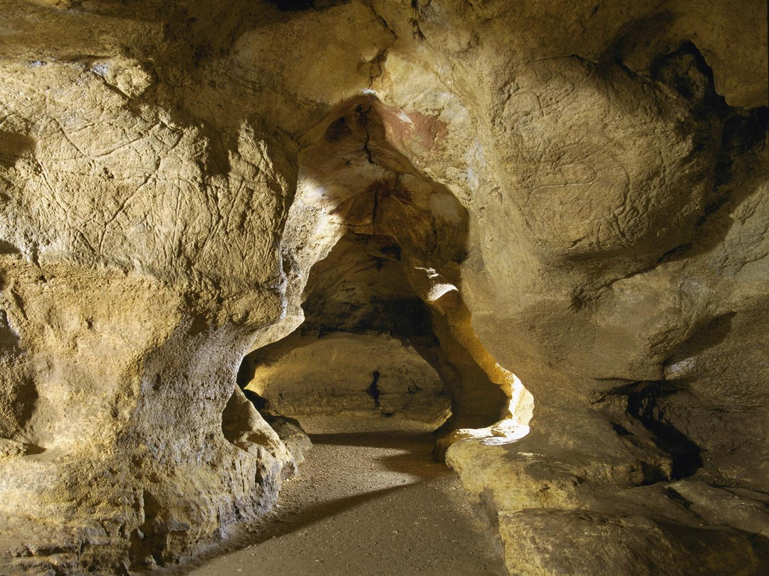 Grotte de Pair-non-Pair景点图片