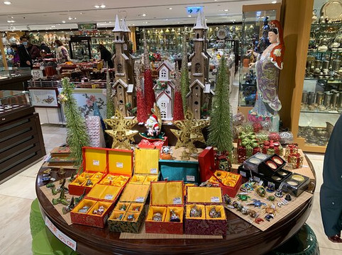 裕华国货-香港必去景点