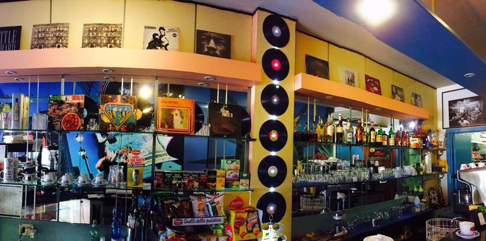 Aria Sana餐馆和美食-American Bar