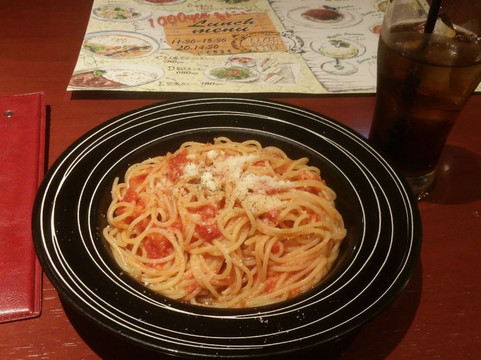 The Neworder Table 渋谷店主图