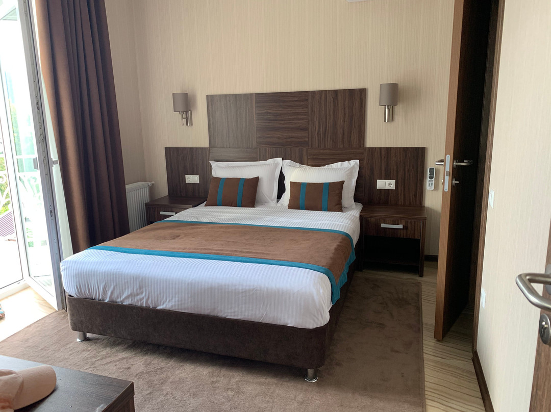 Artemida Guest House