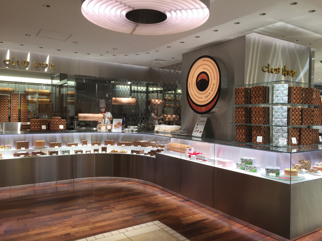 クラブハリエ B−studio 新宿小田急店