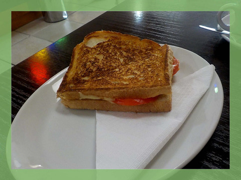 Addis Cafe & Restaurant