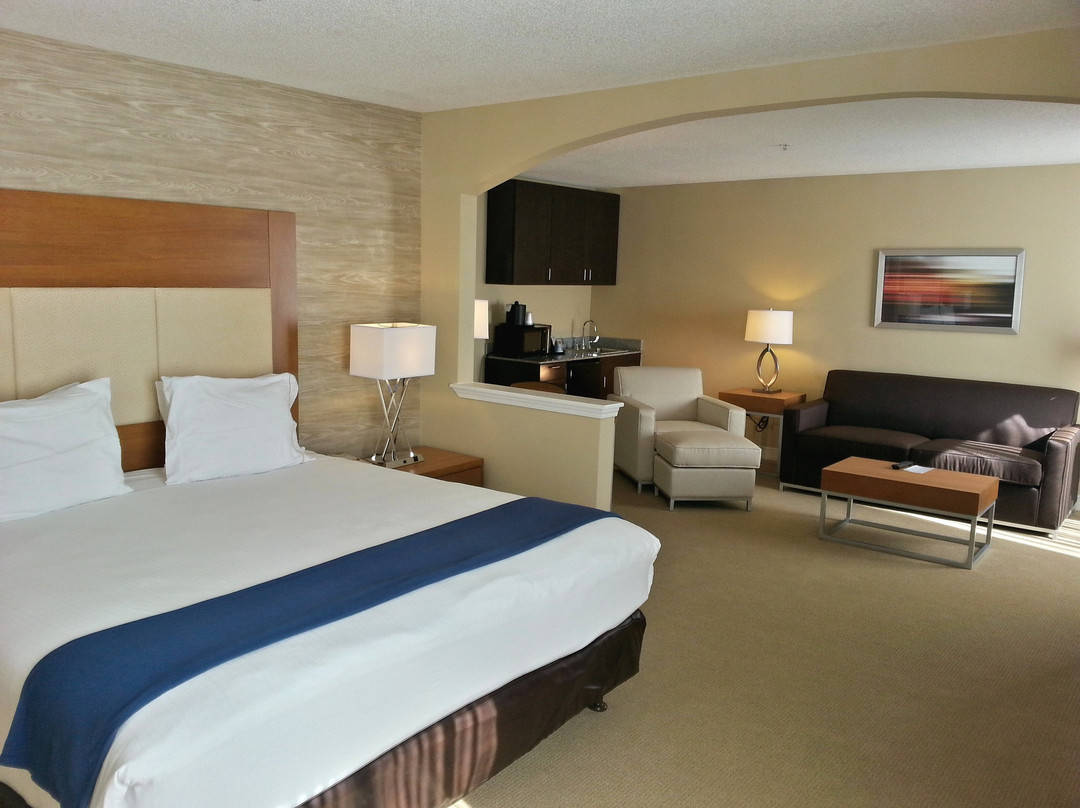 Holiday Inn & Suites Spring - The Woodlands Area By IHG主图