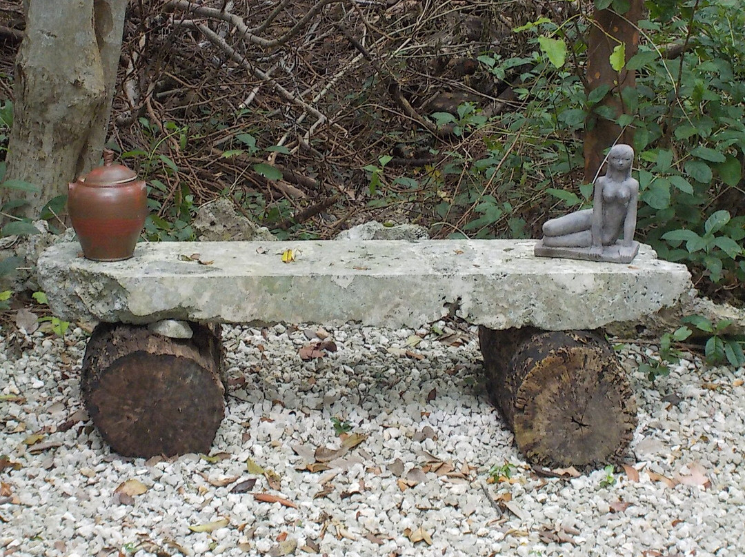 Old Road Gallery景点图片