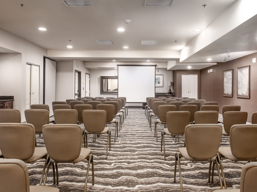 Staybridge Suites Salt Lake-West Valley City by IHG主图