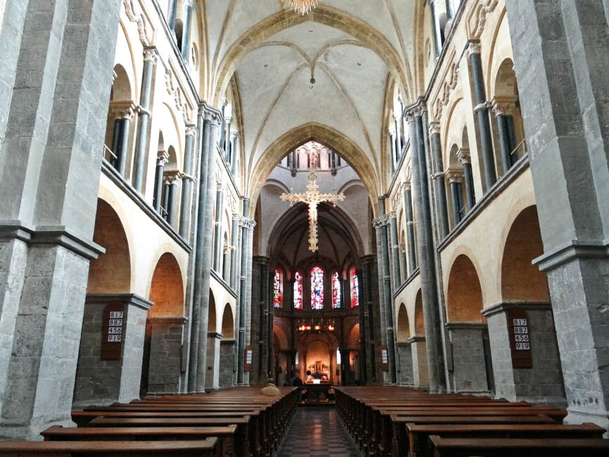 Munsterkerk-鲁尔蒙德必去景点