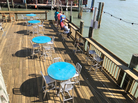 The Pirate Ship At John's Pass-马德拉海滩必去景点