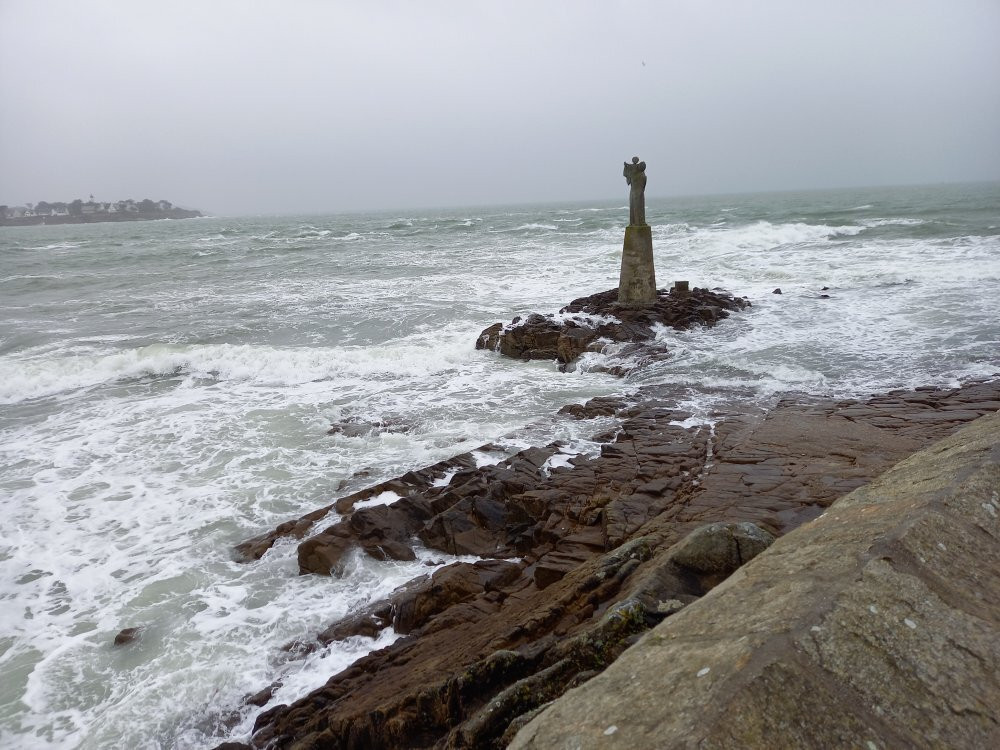 Pointe de Kerpenhir-Locmariaquer必去景点