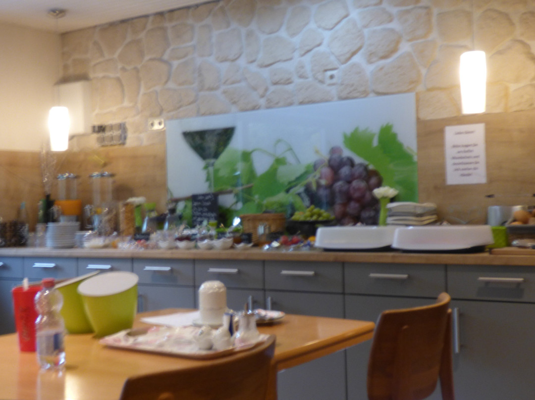 Starkenburg酒店住宿-Pension Bartz