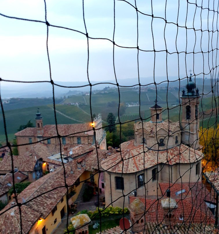 Torre Comunale o Dell'Orologio景点图片