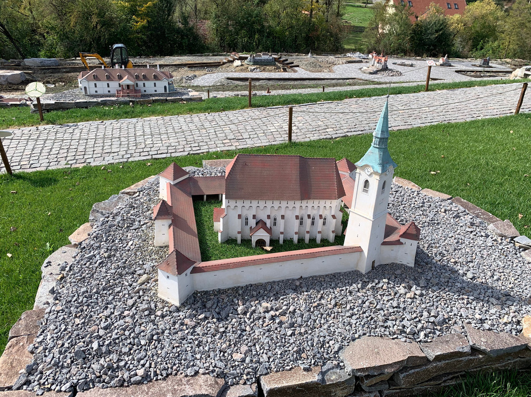 Mini Transylvania Park-奥多尔黑塞库耶斯克必去景点