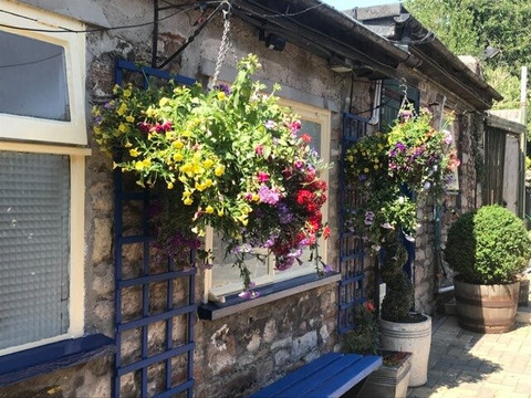 Full Moon Pub-韦尔斯必去景点