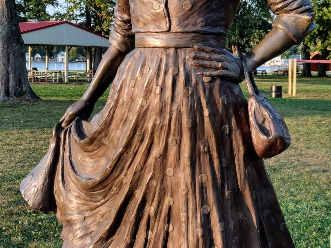 Lucille Ball Memorial Park-Celoron必去景点