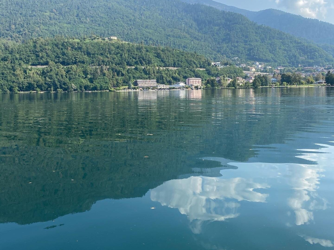 Spiaggia La Taverna - Centro Benessere Il Lago-莱维科泰尔梅必去景点