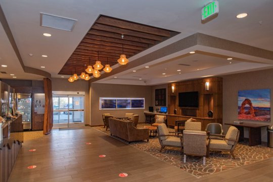 SpringHill Suites Moab-浴室