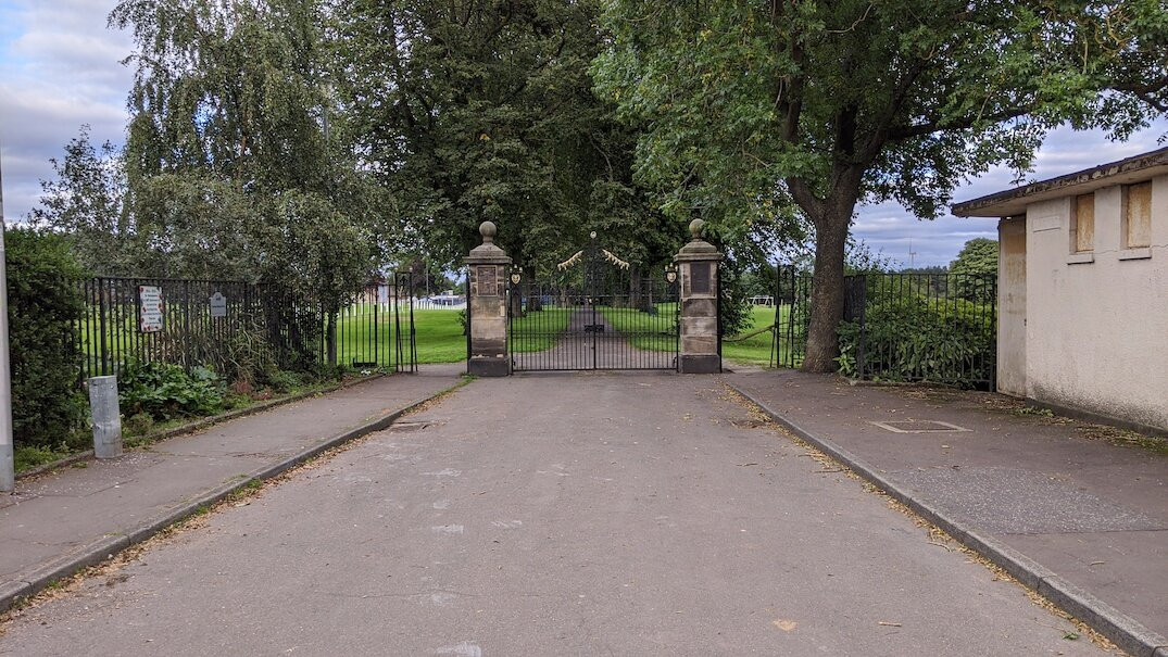 Thornton Memorial Public Park-Thornton必去景点