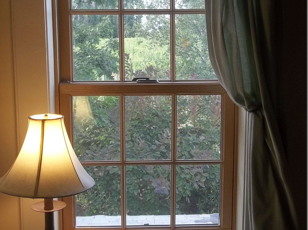 Olde Lantern Inn and Vineyard主图