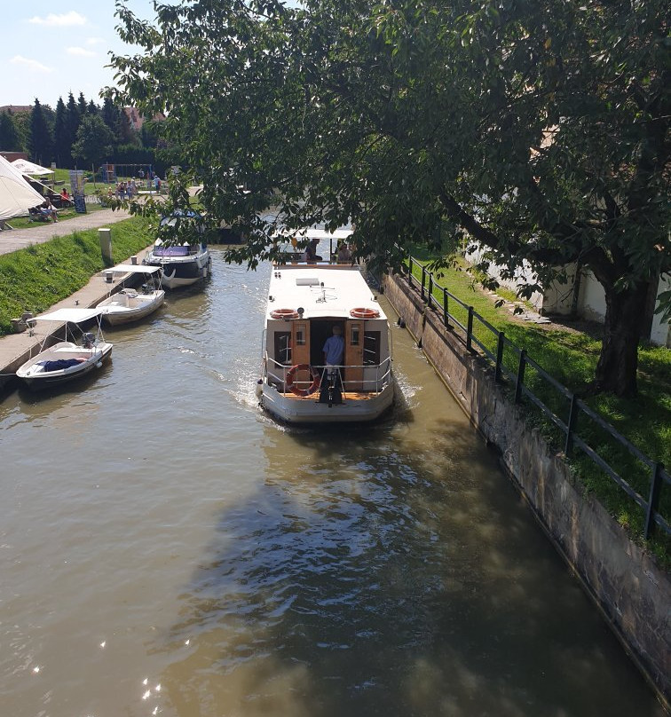 Baťák na lodi (Water Transport Straznice)-Straznice必去景点