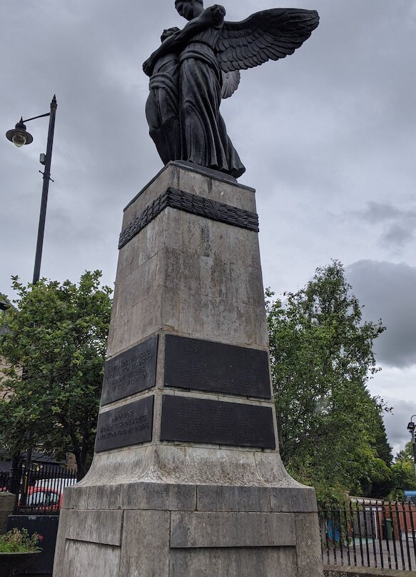 East Dunbartonshire旅游景点-Bearsden War Memorial