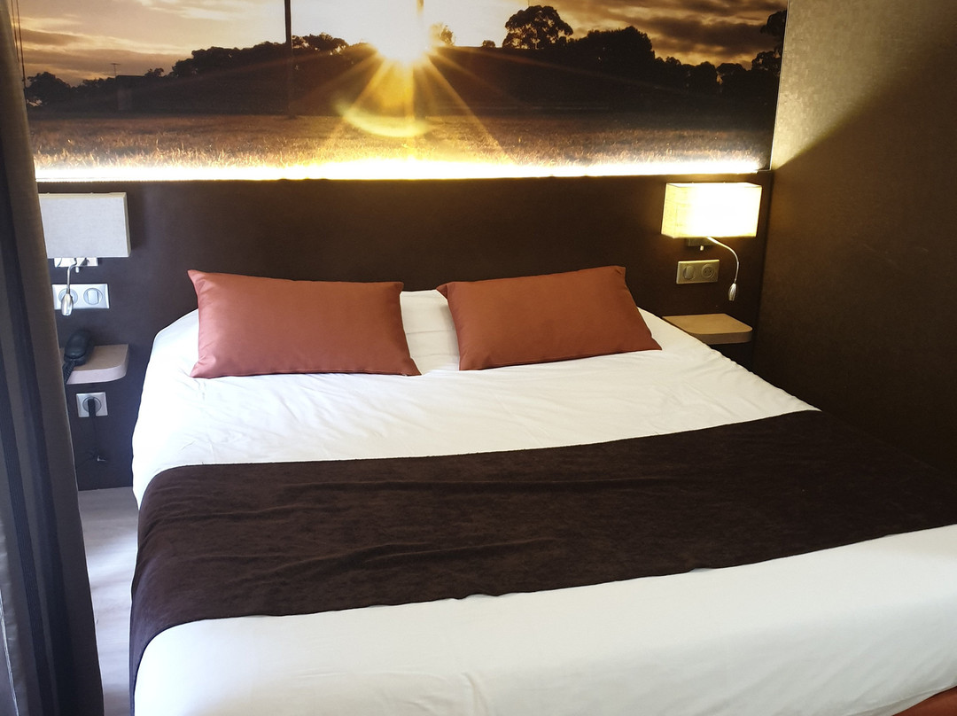 红色牛肉因特尔酒店主图