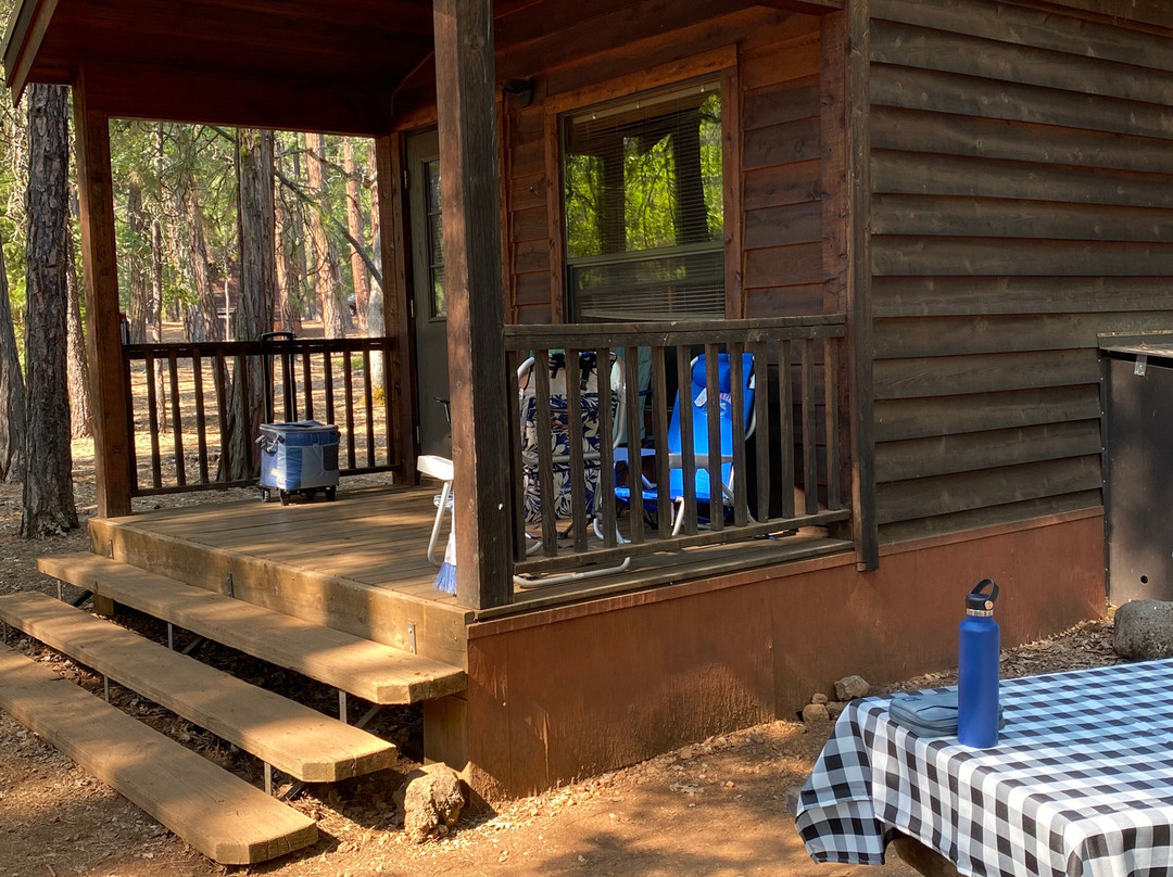 McArthur-Burney Falls State Park Cabins, Store, & Marina景点图片
