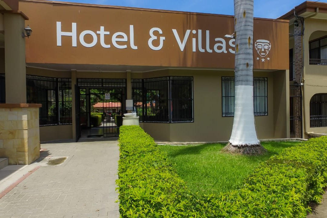 胡特伦斯别墅酒店主图