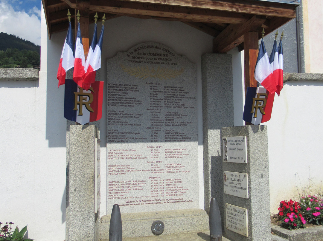 Monument Communal