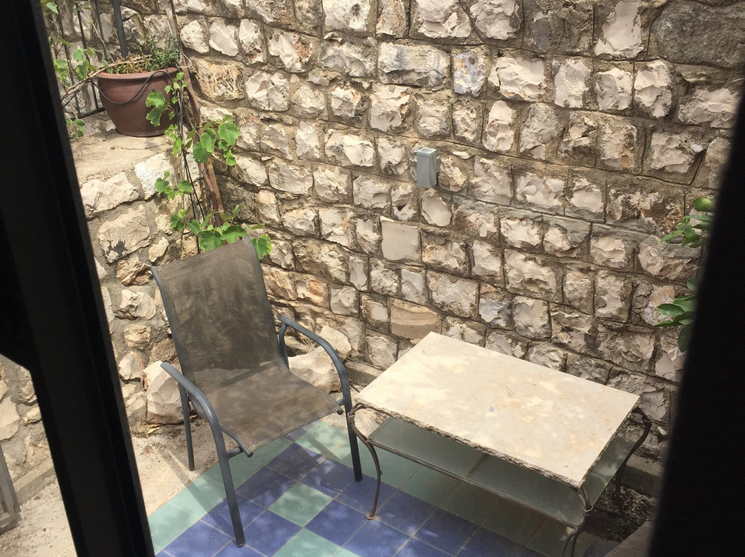 Artists Colony Inn主图