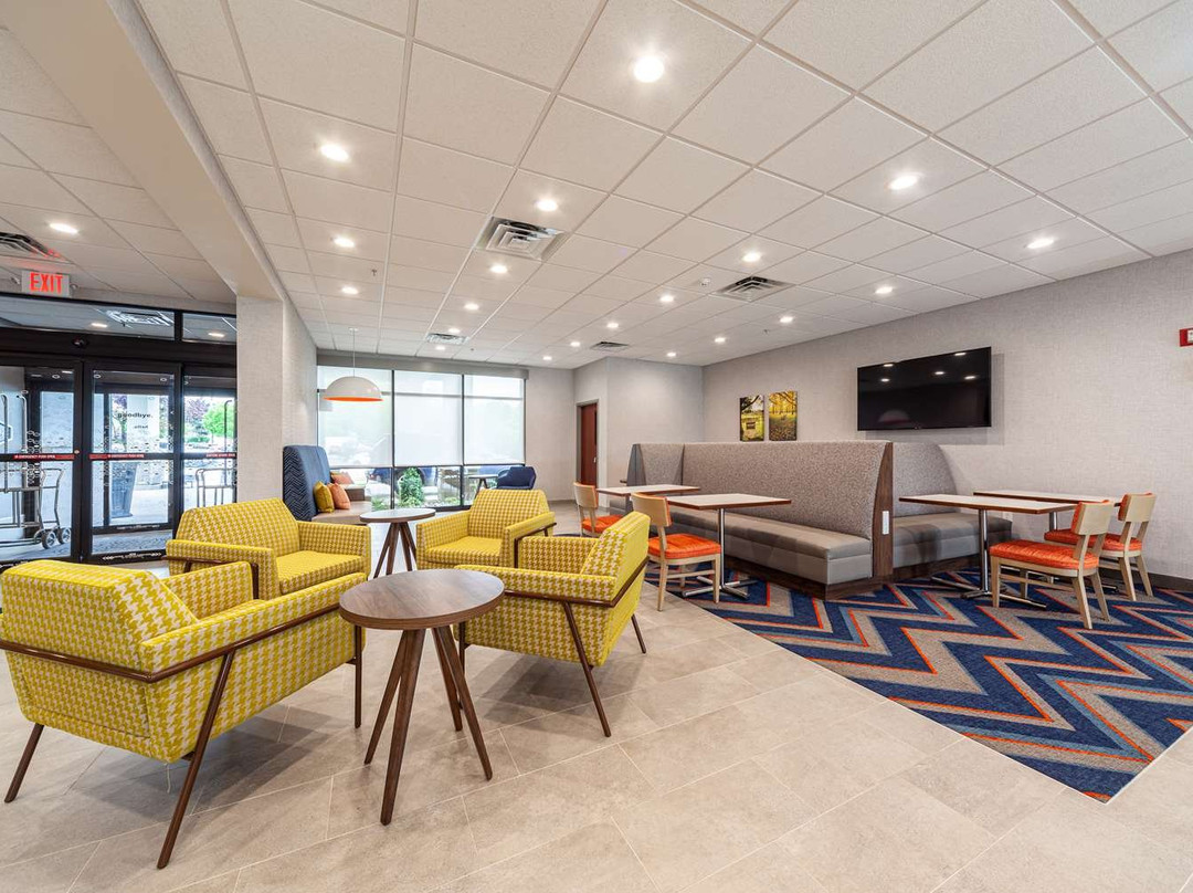 Hampton Inn Winchester North / Conference Center主图